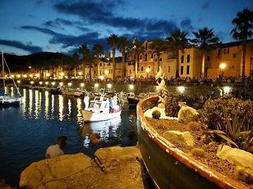 Approdo Riva Ligure